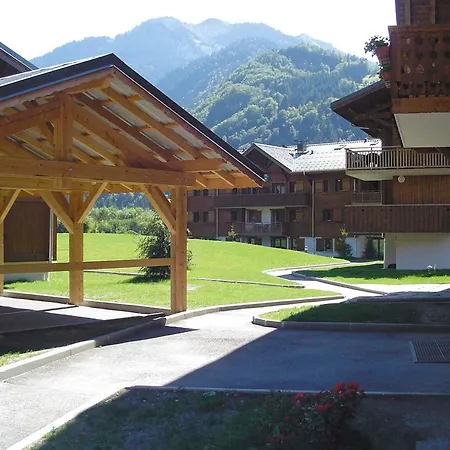 샬레 Avec Terrasse Et Animaux Acceptes, Proche Centre Et Ski-bus - Fr-1-624-169 *
