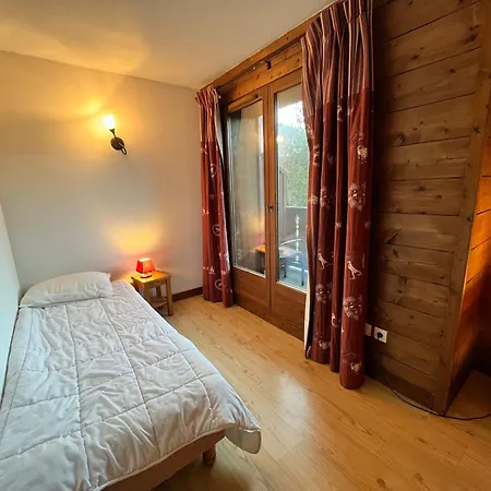 Triplex Avec Piscine, Parking, Animaux Acceptes - Fr-1-624-169 *