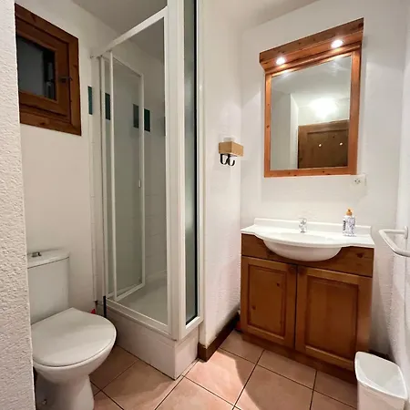 Chalet Triplex Avec Piscine, Parking, Animaux Acceptes - Fr-1-624-169 *